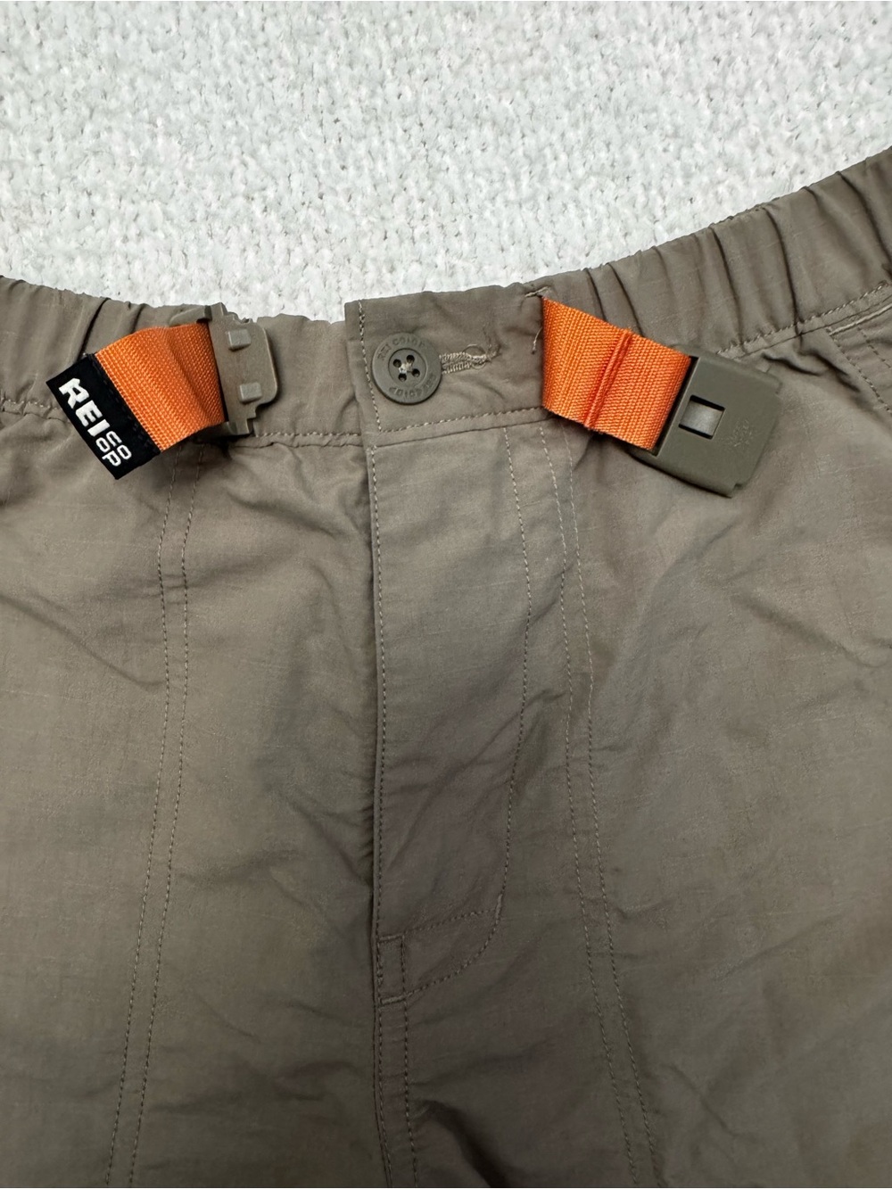 Women’s REI Co-Op Olive Brown Quick-Dry Elastic Waist Shorts - Picture 3 of 12